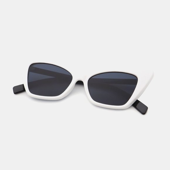 Cat Eye Acetate Lens Sunglasses in White - Picture 2 of 4